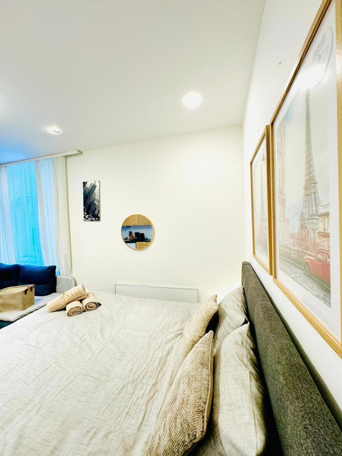 Central King Studio - 10 Mins Walk From Downtown Wien Ngoại thất bức ảnh