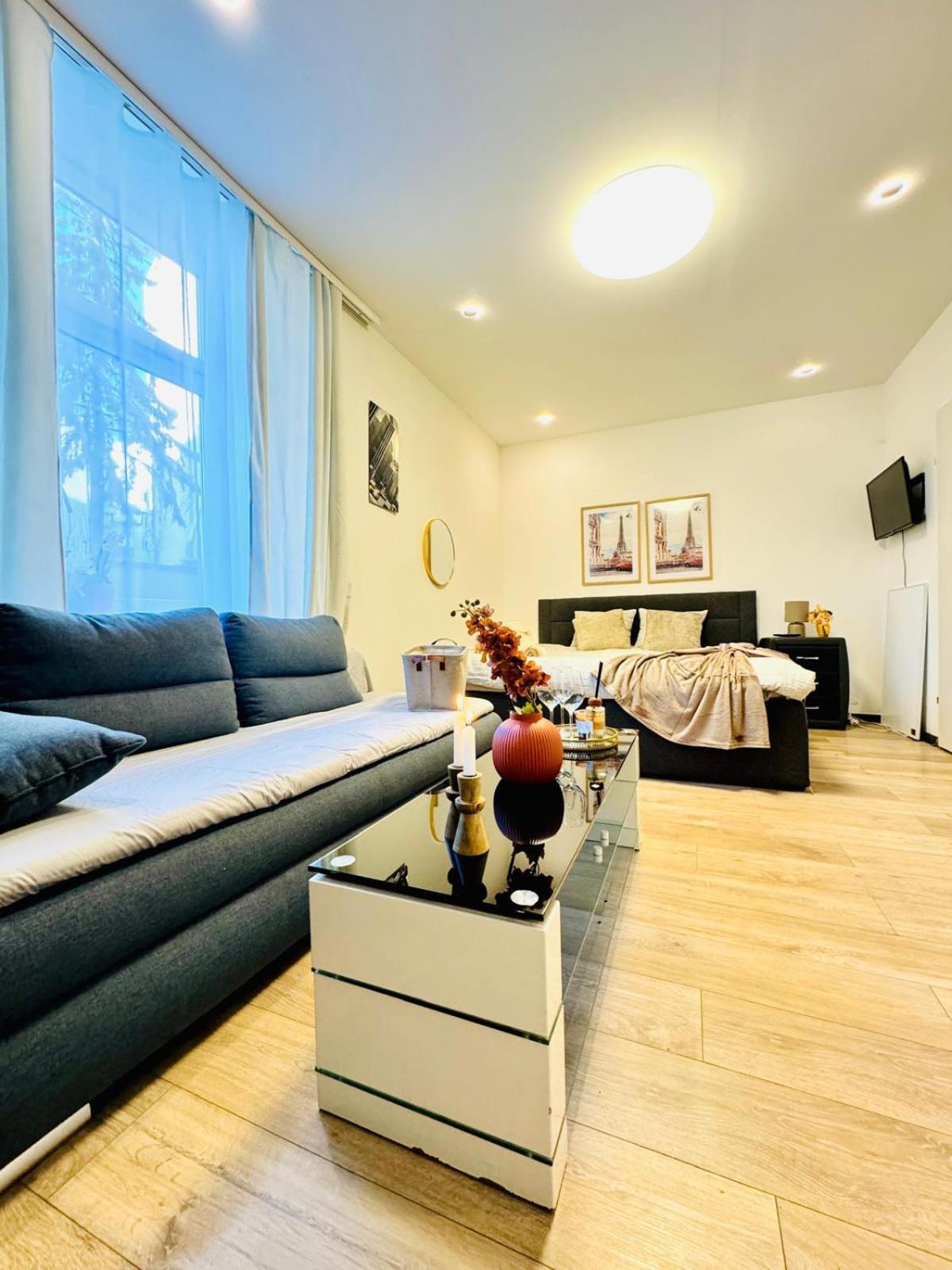 Central King Studio - 10 Mins Walk From Downtown Wien Ngoại thất bức ảnh