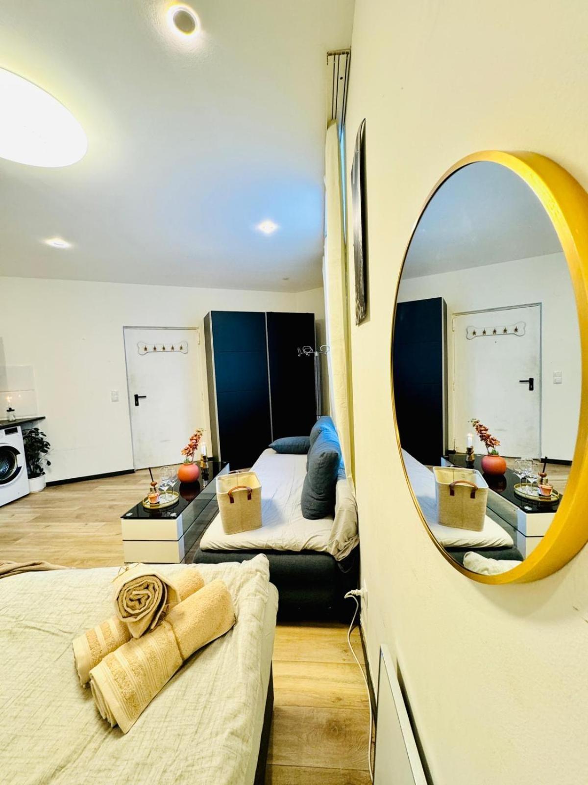 Central King Studio - 10 Mins Walk From Downtown Wien Ngoại thất bức ảnh